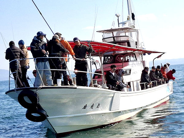 島虎丸（しまとらまる）｜遊漁船・釣り船｜兵庫県 明石海峡
